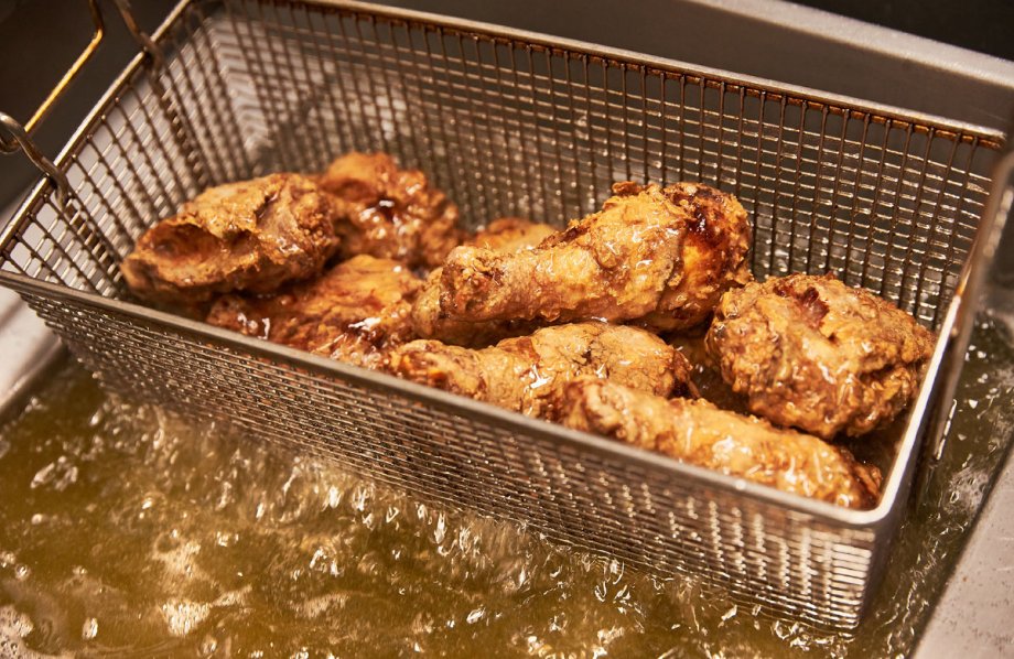 Chicken frying in cottonseed oil